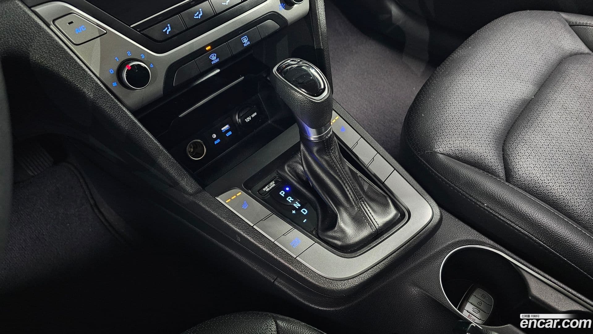 Main__Slider__Photo:AVANTE Hyundai 2018.4-8