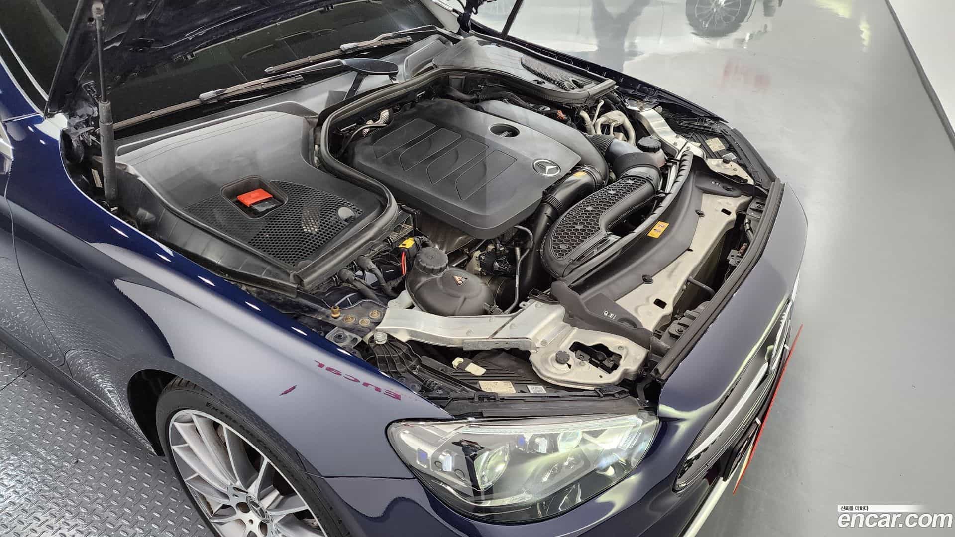 E-Class Mercedes-Benz 2020.11-INNER-006