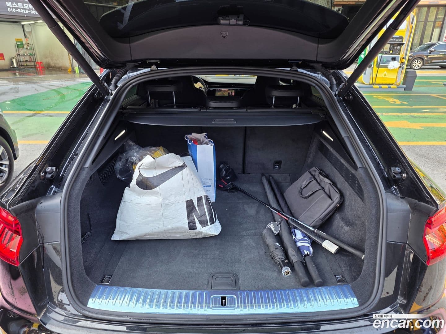 Main__Slider__Photo:Q8 Audi 2023.11-10