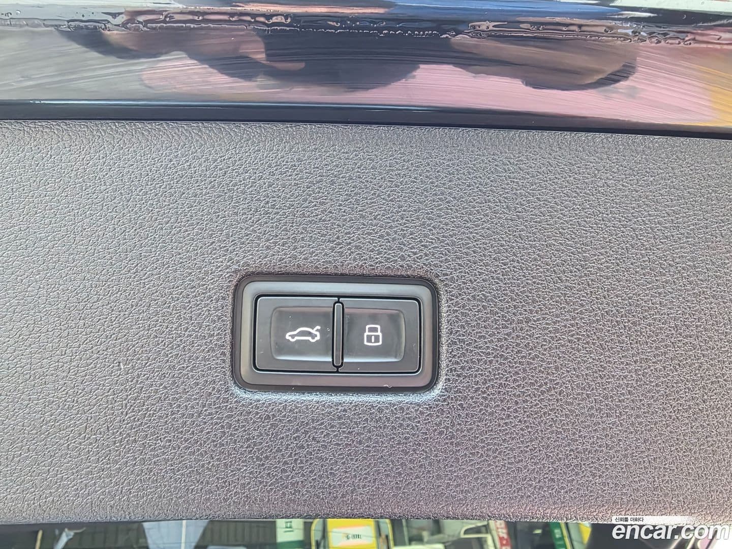 Main__Slider__Photo:Q8 Audi 2023.11-15