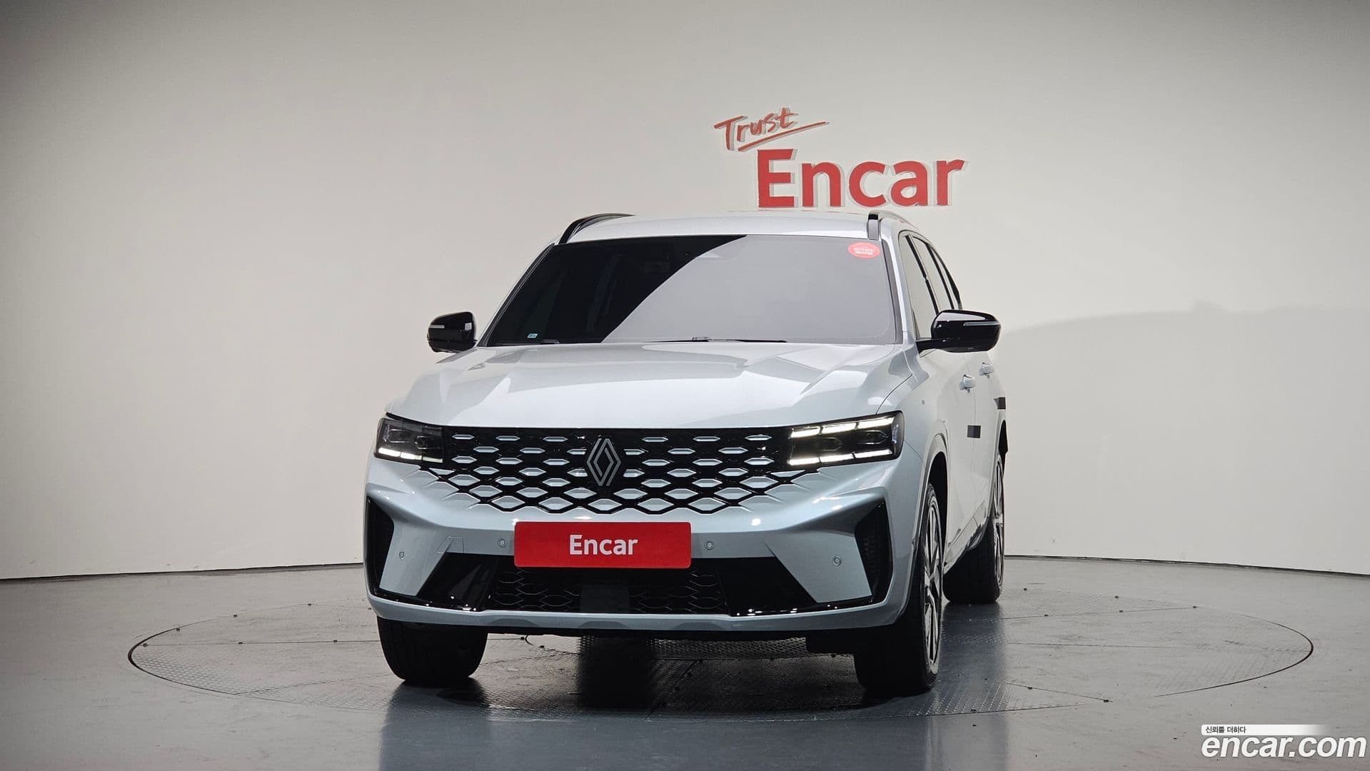 Main__Slider__Photo:Grand Koleos Renault Korea 2025.2-2