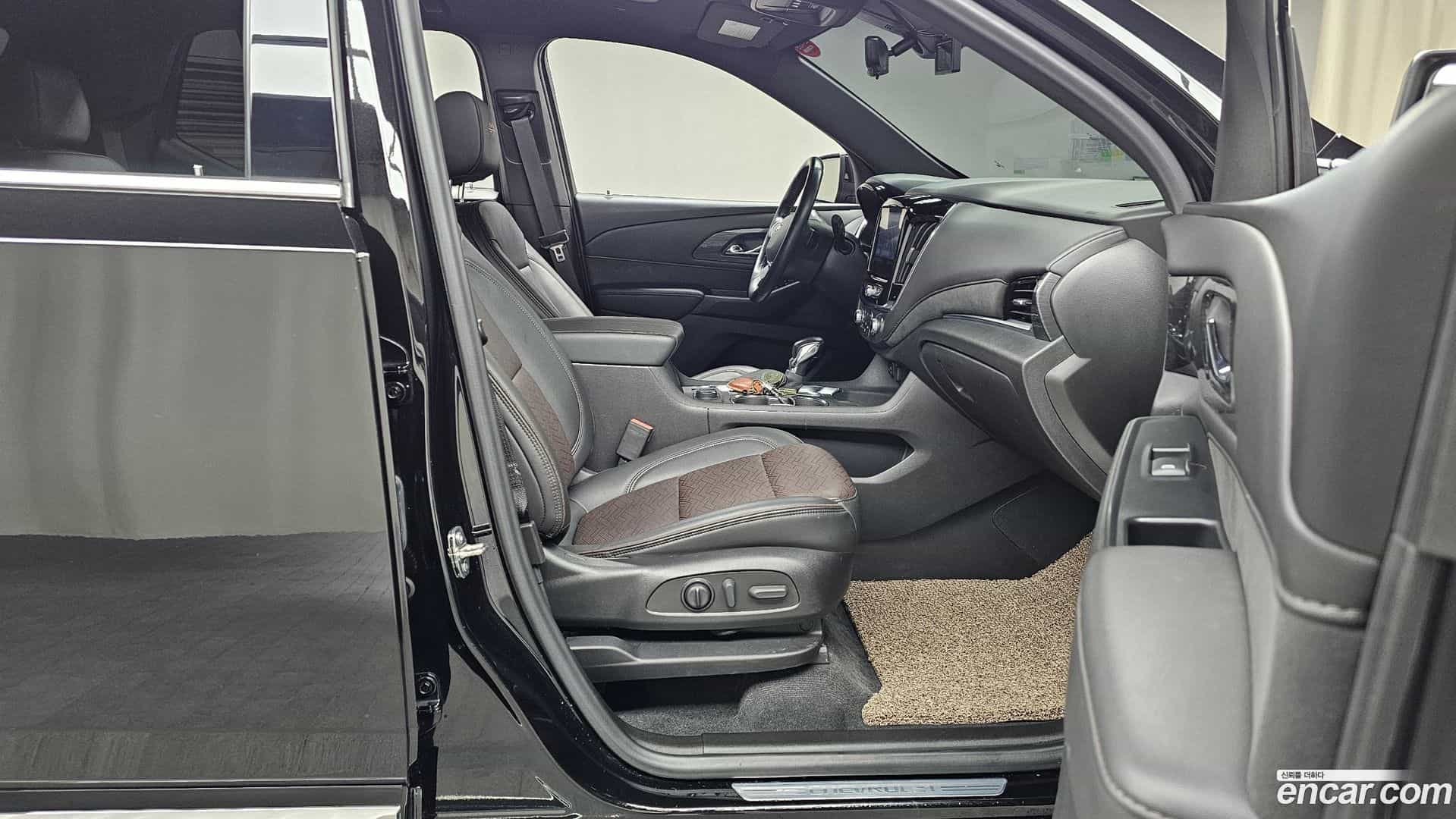 Traverse Chevrolet 2022.7-OPTION-015