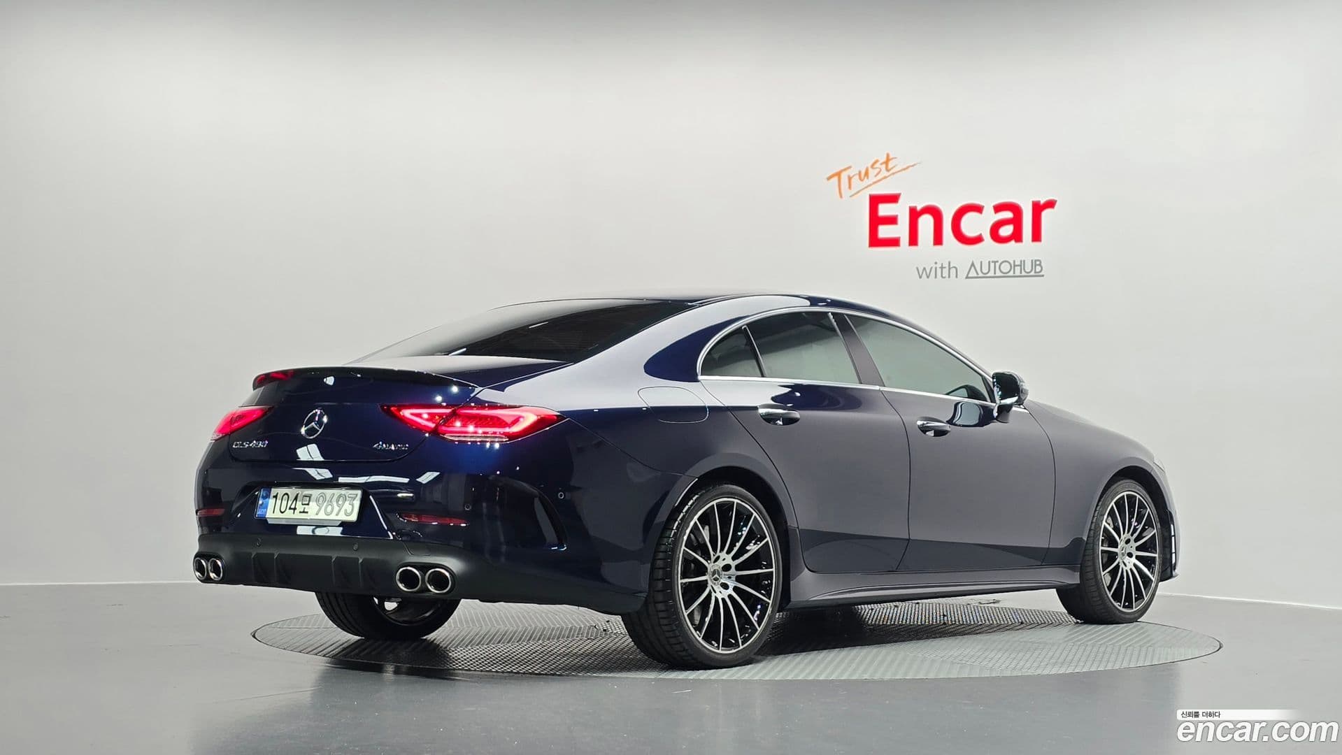 Main__Slider__Photo:CLS-Class Mercedes-Benz 2020.10-1