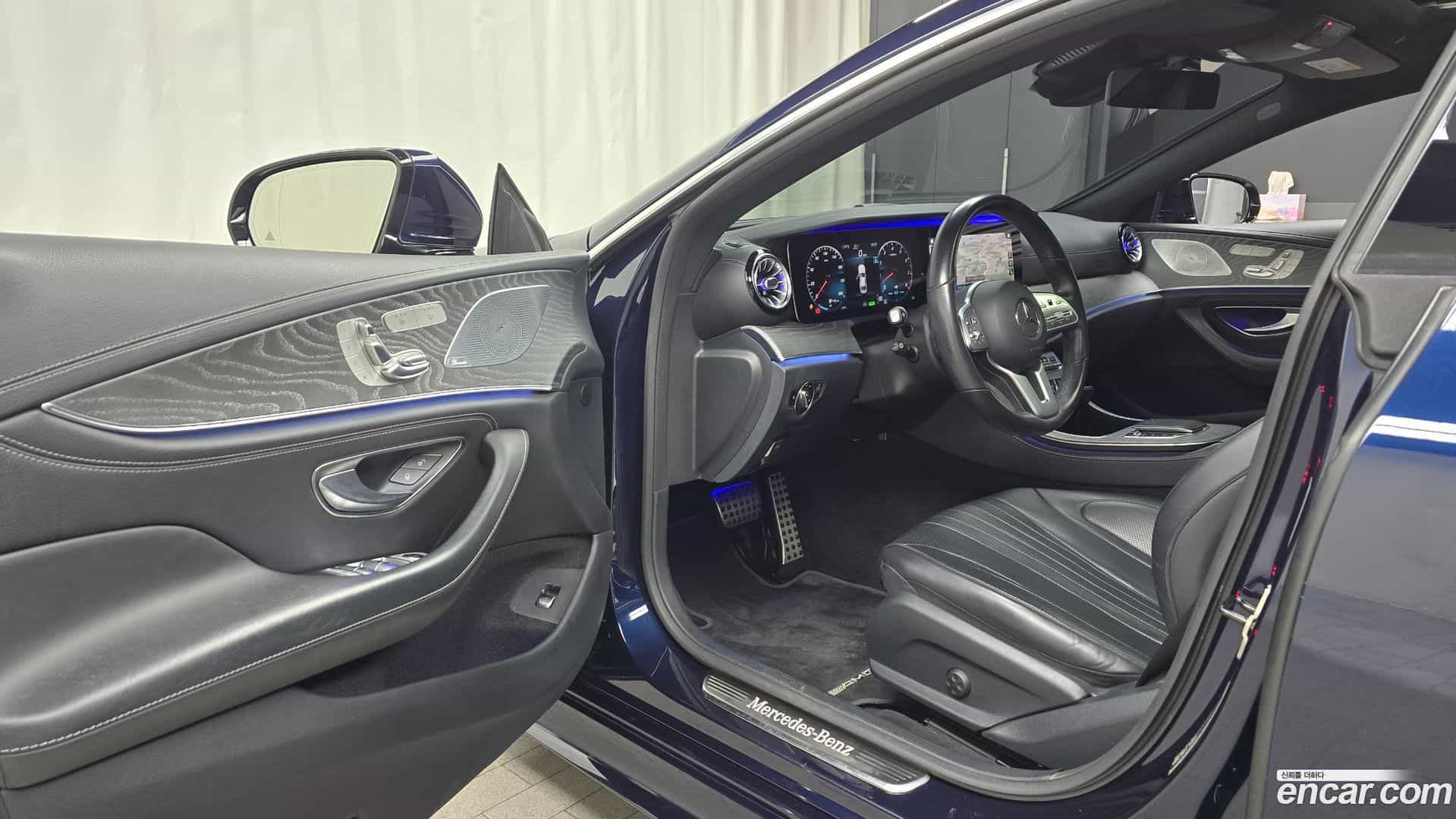 CLS-Class Mercedes-Benz 2020.10-OPTION-015