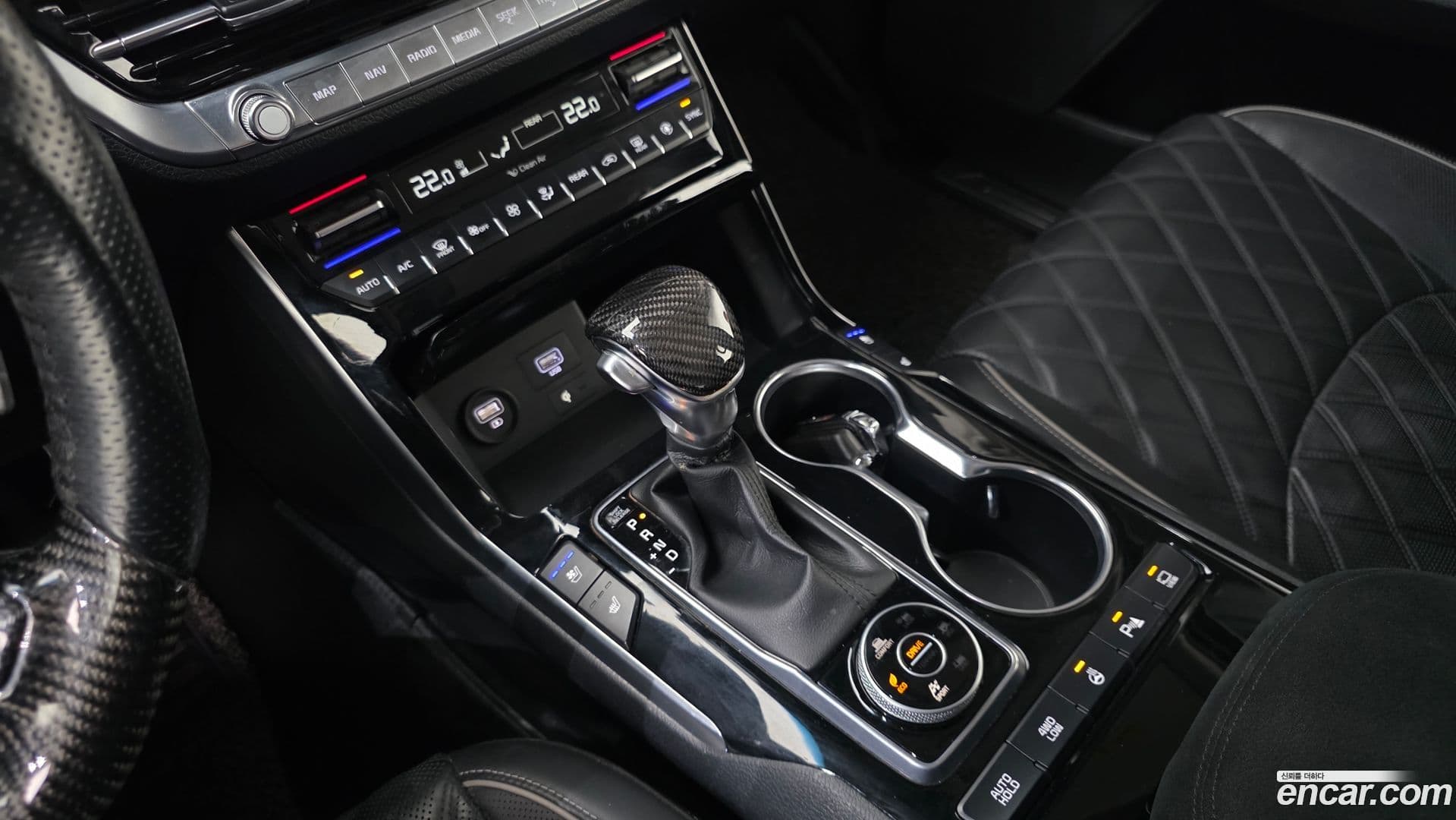 Main__Slider__Photo:Mohave Kia 2020.6-8