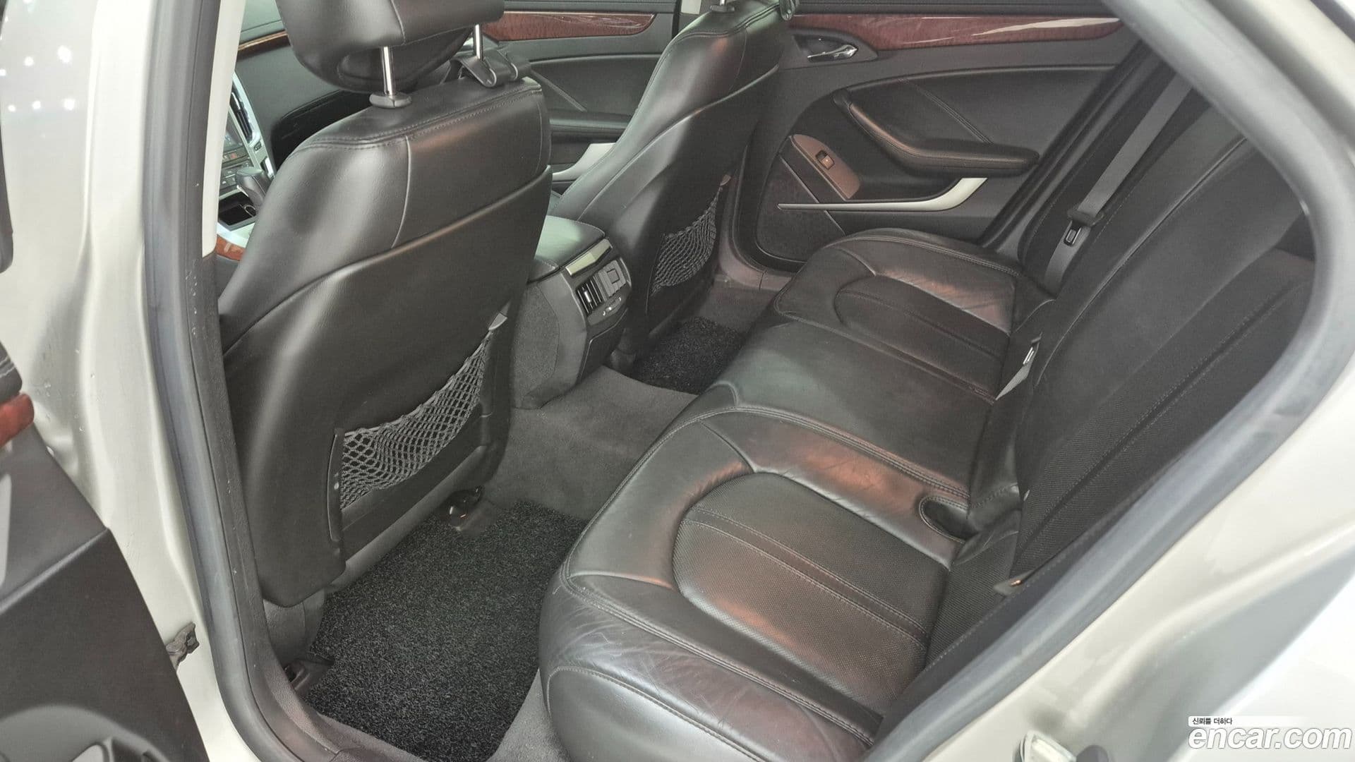 Main__Slider__Photo:CTS Cadillac 2008.8-8