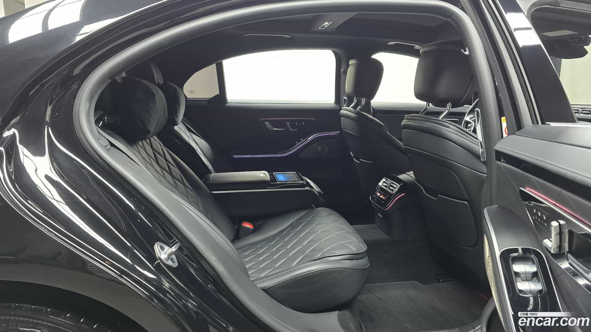 S-Class Mercedes-Benz 2022.9-OPTION-016