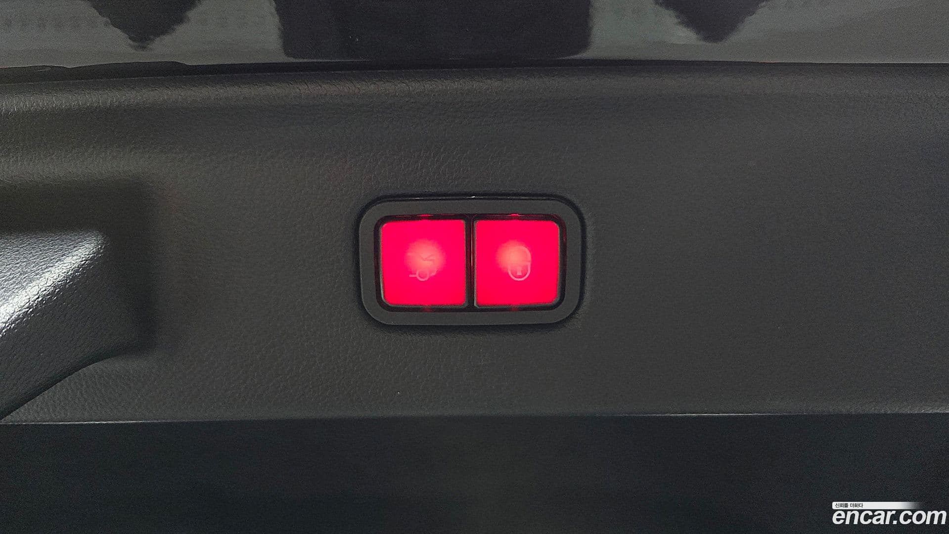 Main__Slider__Photo:S-Class Mercedes-Benz 2022.9-19