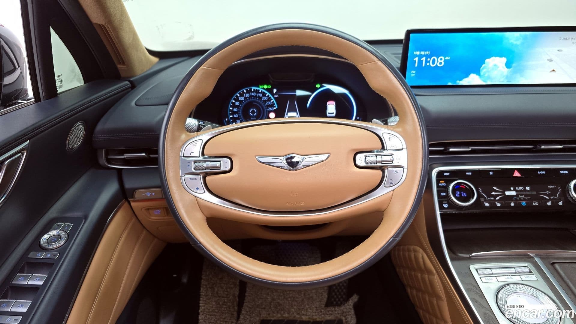 Main__Slider__Photo:GV80 Genesis 2021.10-12