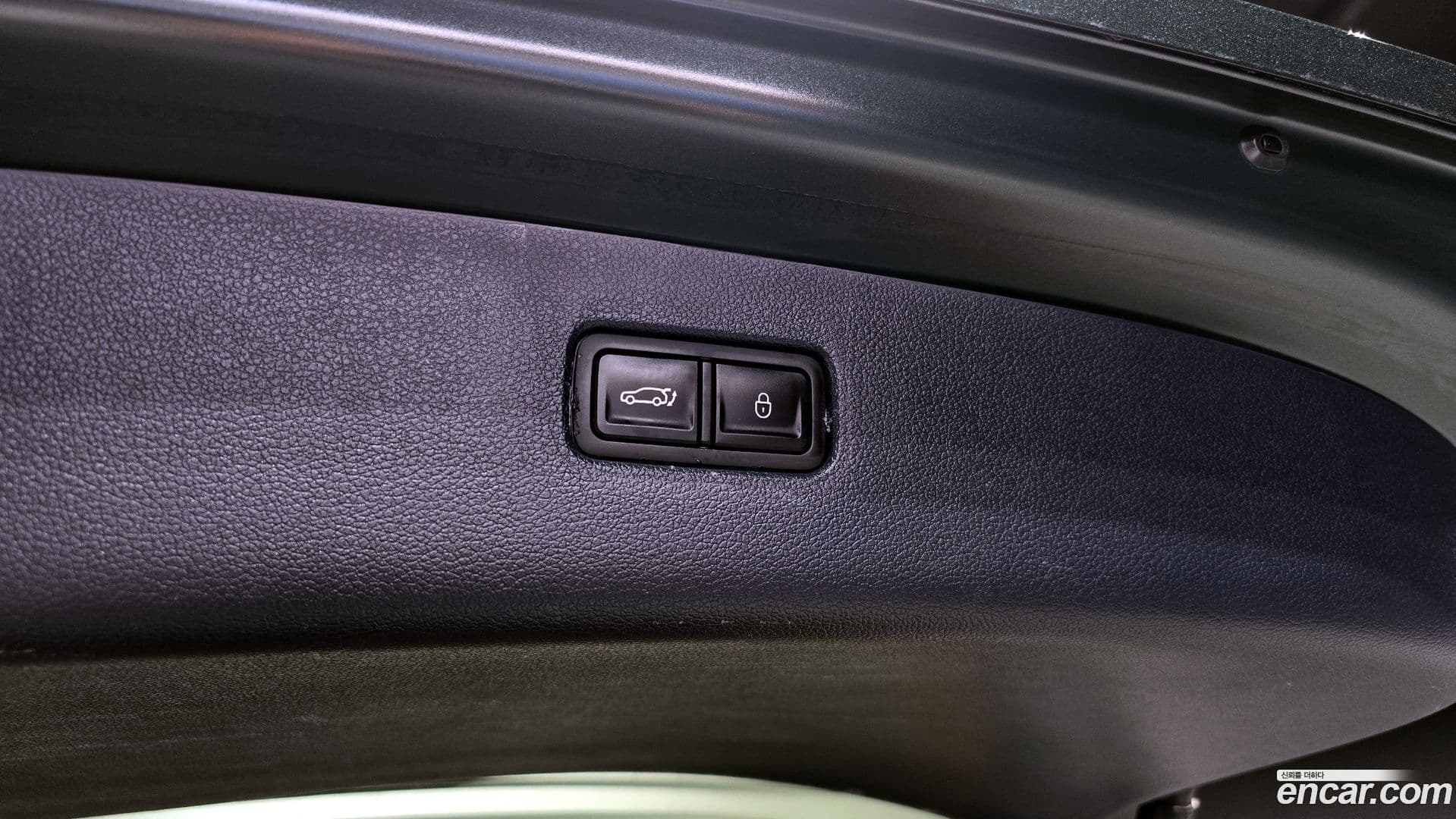 Main__Slider__Photo:GV80 Genesis 2021.10-19