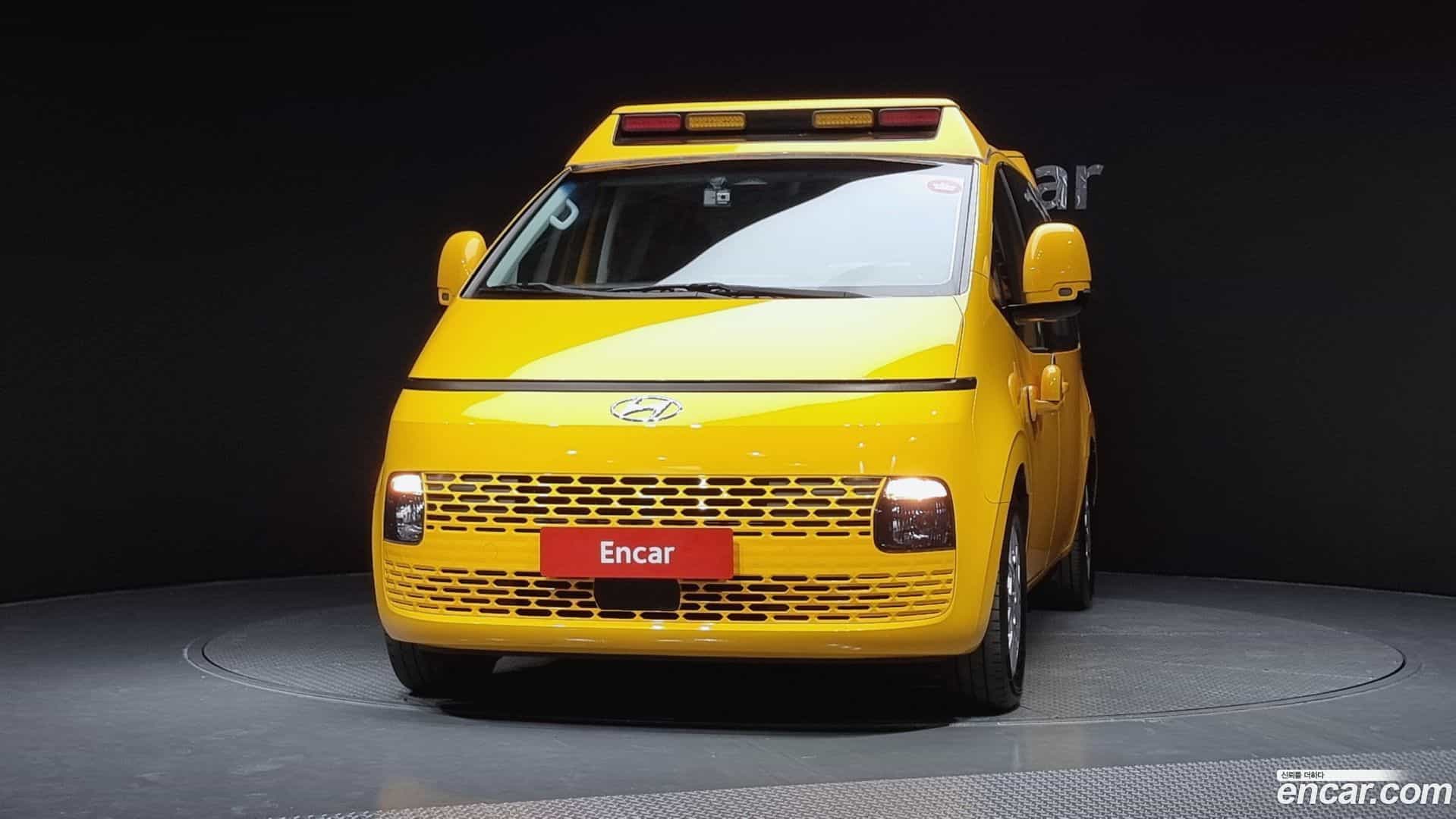 Staria Hyundai 2022.5-OUTER-003