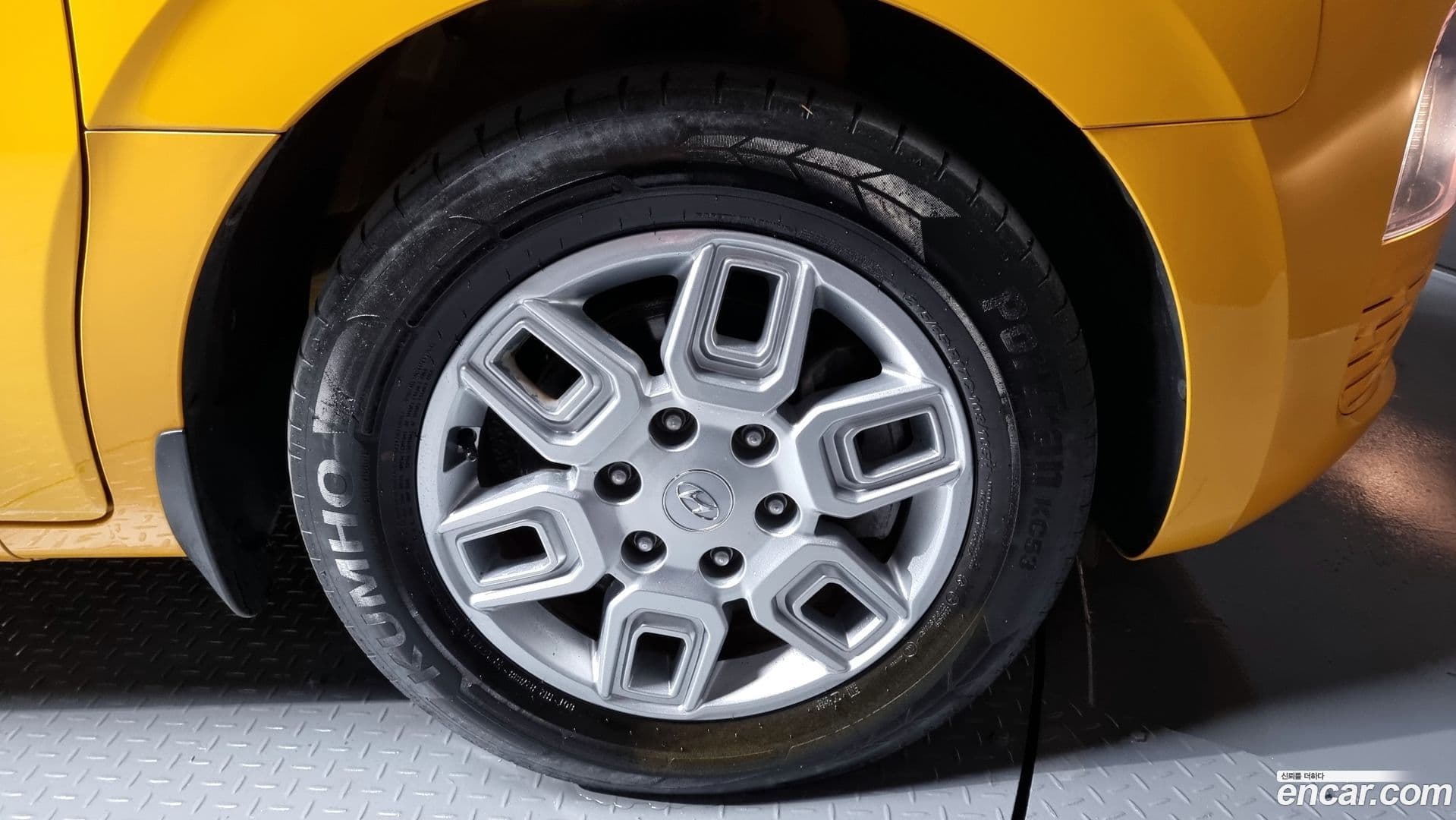 Main__Slider__Photo:Staria Hyundai 2022.5-4