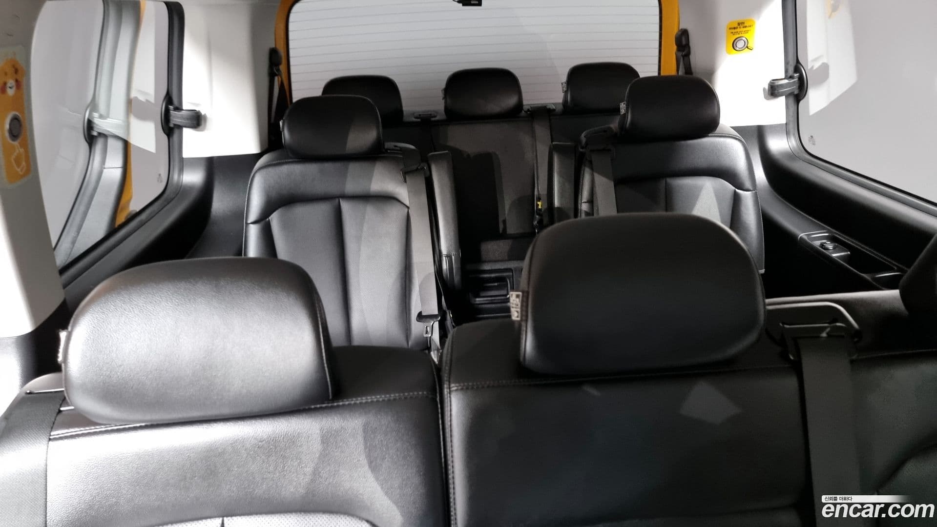 Main__Slider__Photo:Staria Hyundai 2022.5-12