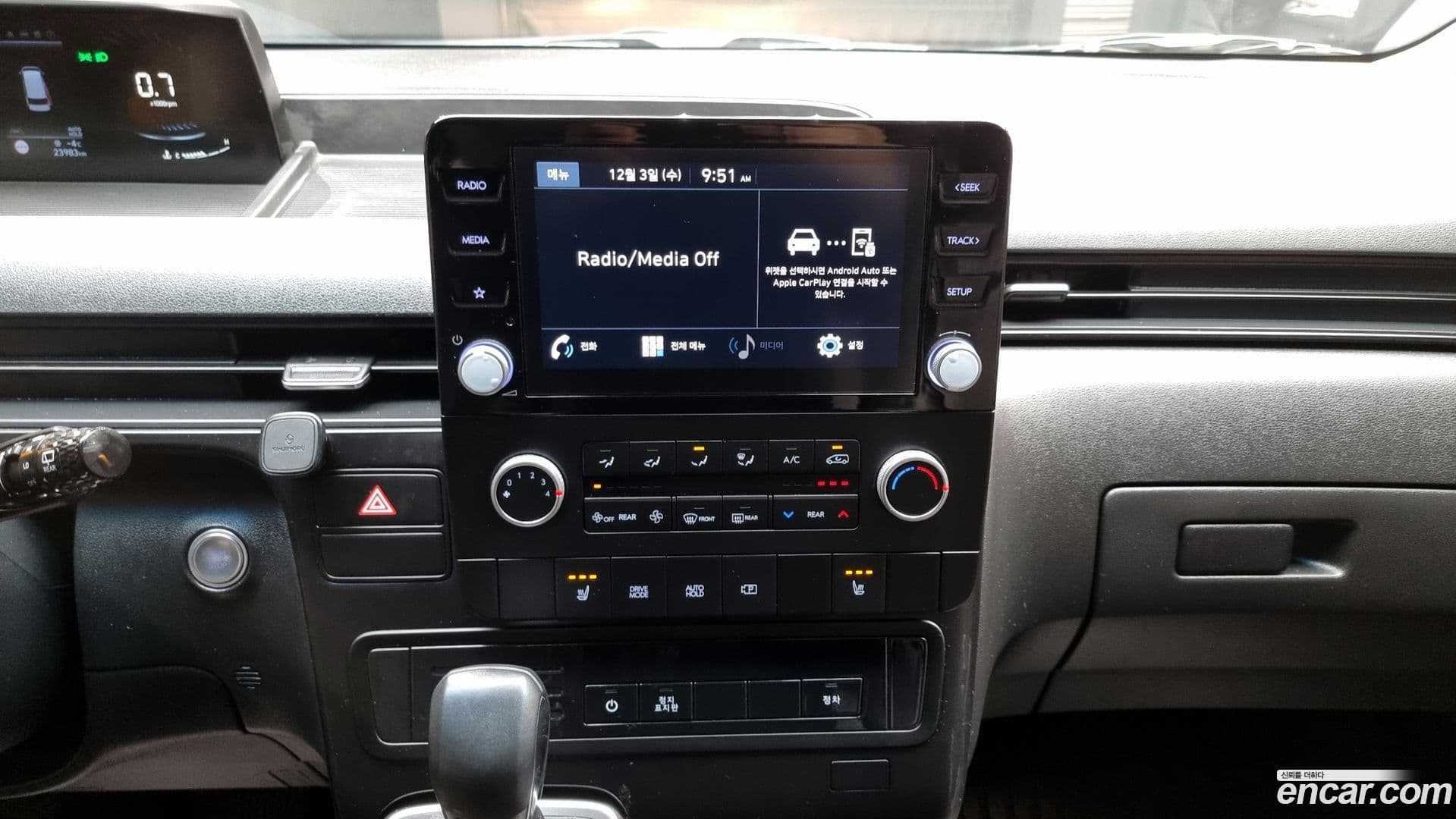 Main__Slider__Photo:Staria Hyundai 2022.5-14