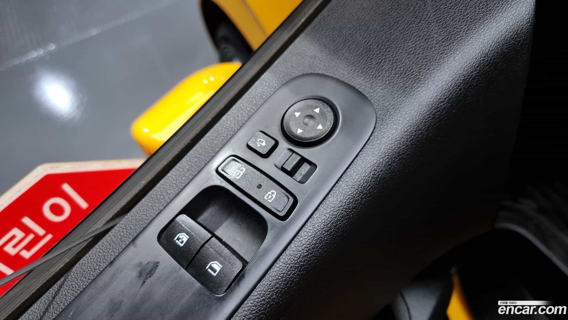 Staria Hyundai 2022.5-OPTION-023