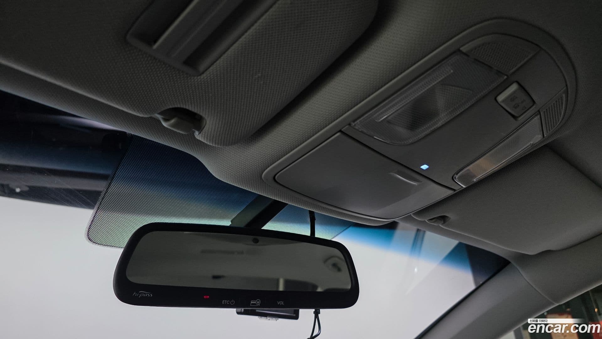 Main__Slider__Photo:Sonata Hyundai 2015.10-18