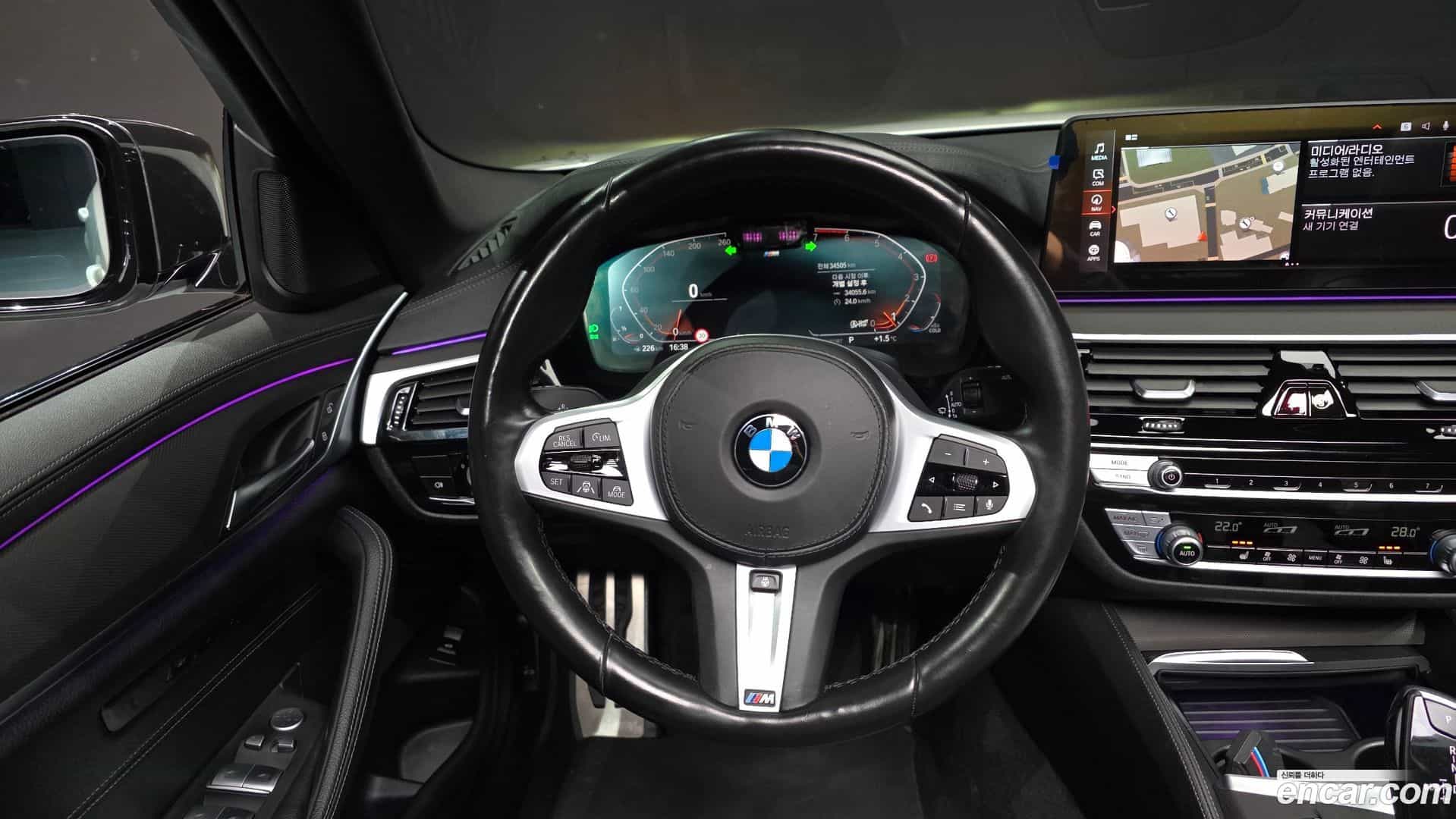 5-Series BMW 2022.6-OPTION-017