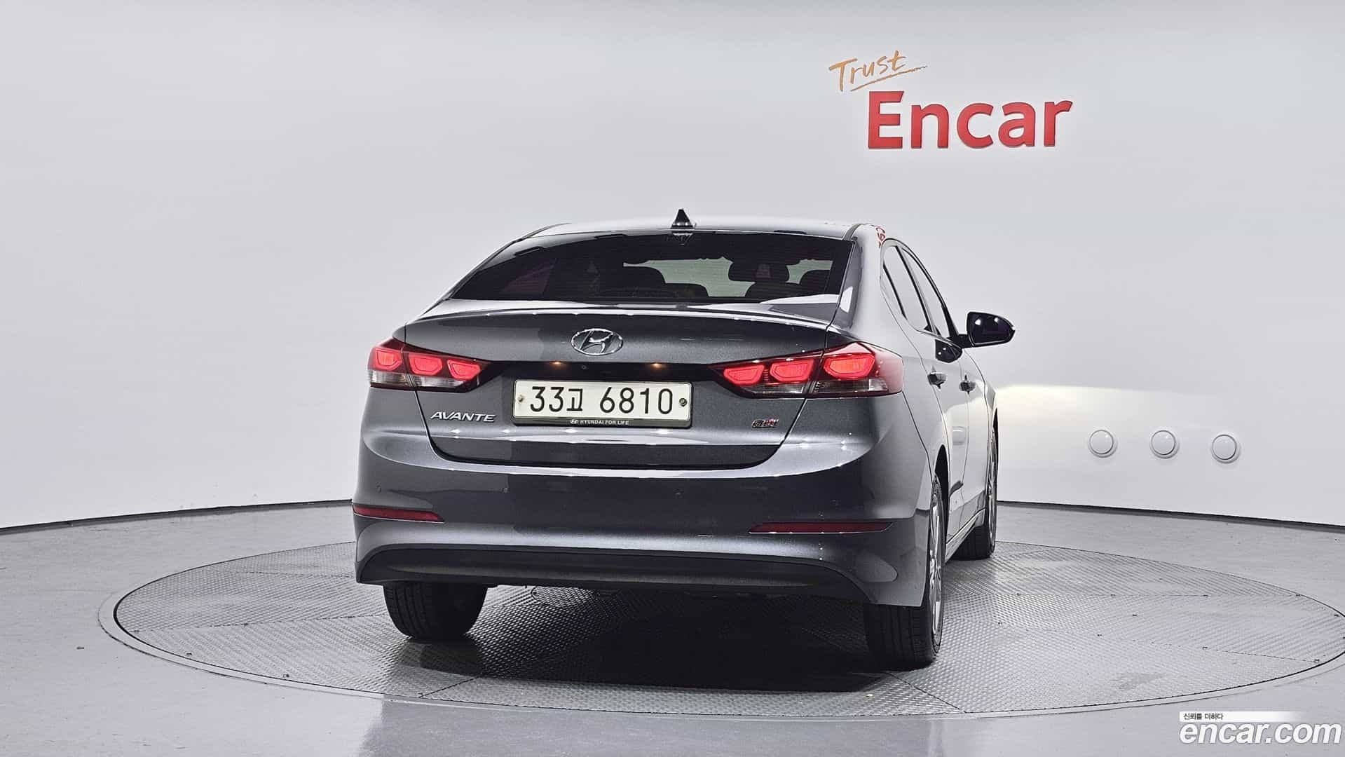 AVANTE Hyundai 2015.9-OUTER-004