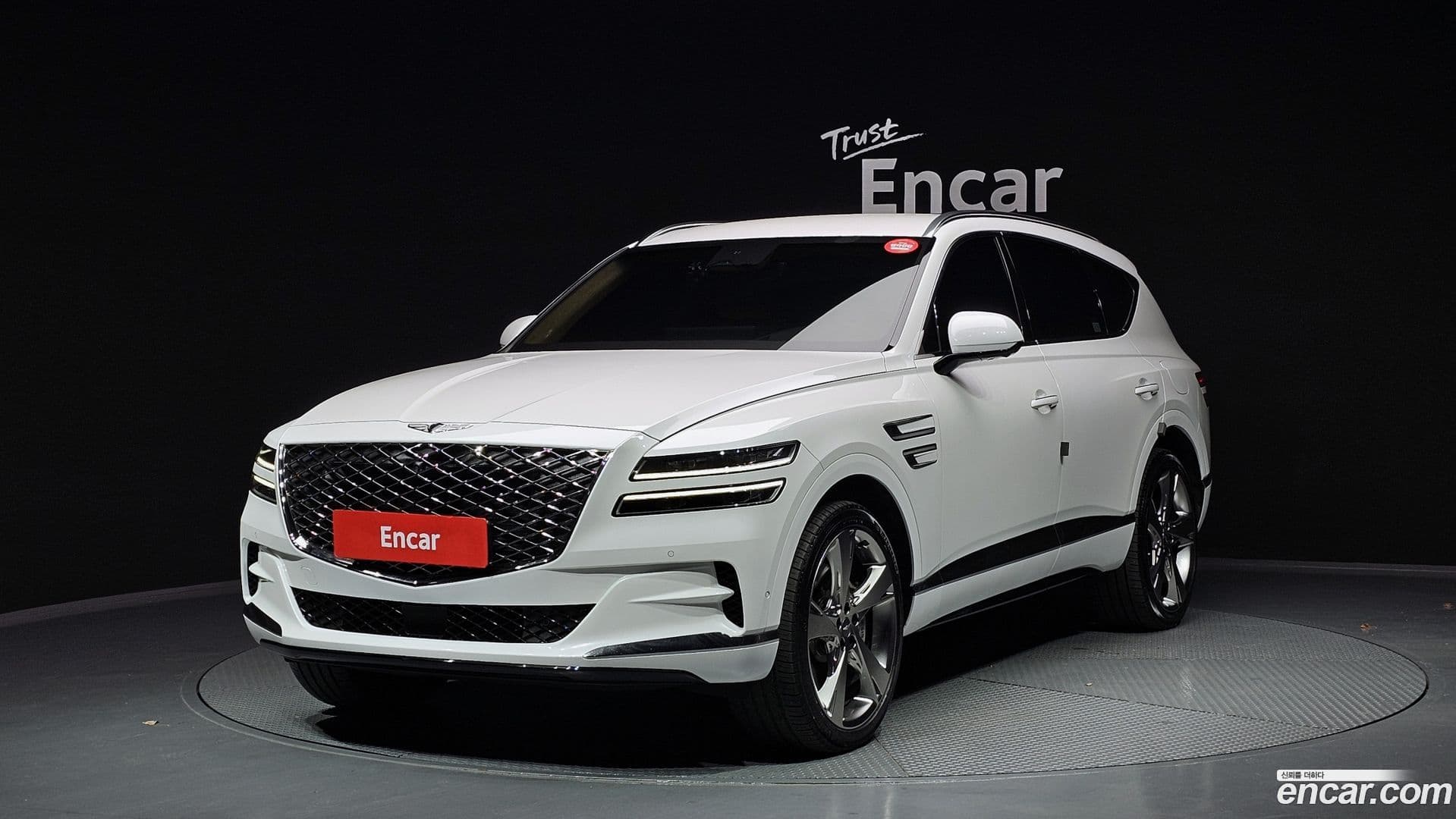 Main__Slider__Photo:GV80 Genesis 2022.10-0