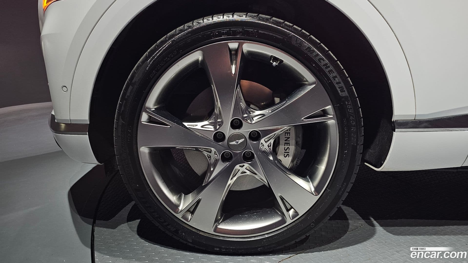 Main__Slider__Photo:GV80 Genesis 2022.10-4