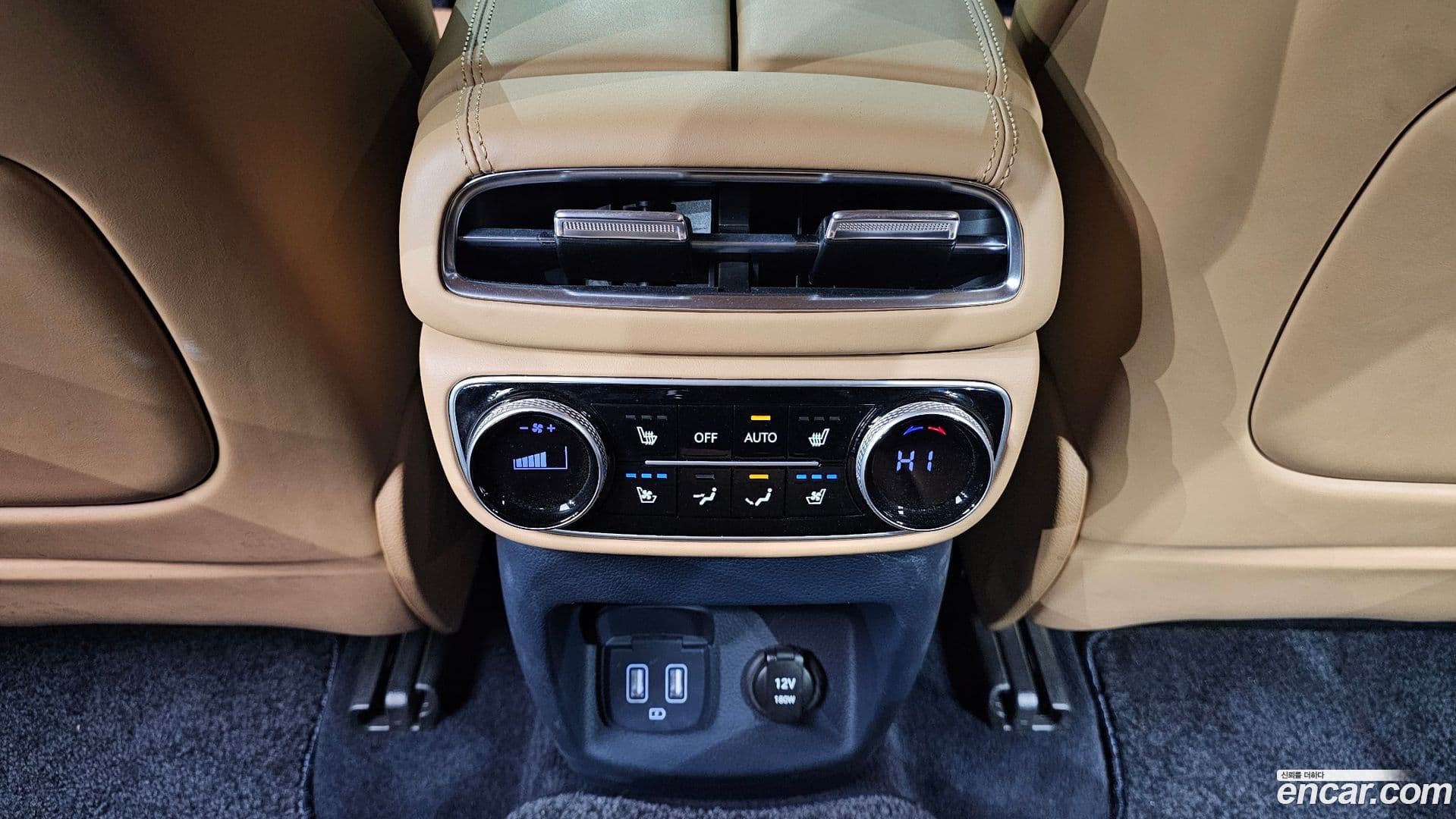 Main__Slider__Photo:GV80 Genesis 2022.10-18