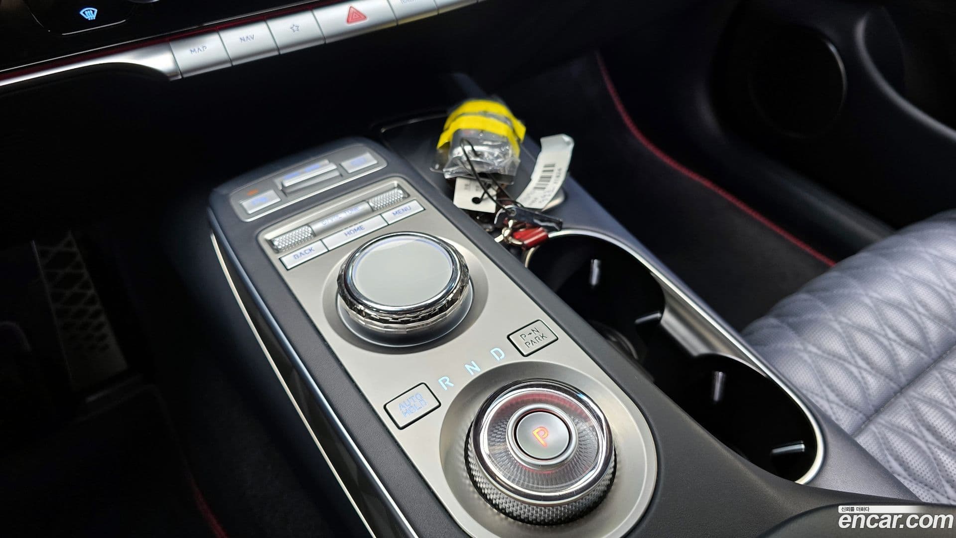 Main__Slider__Photo:GV70 Genesis 2023.9-8