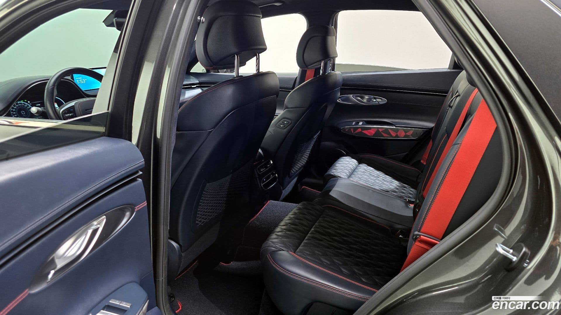 Main__Slider__Photo:GV70 Genesis 2023.9-10