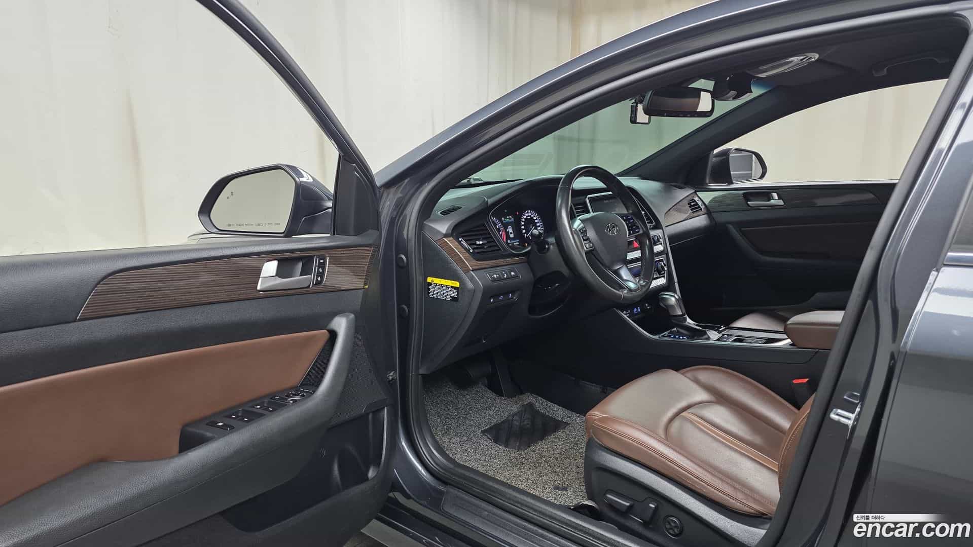 Sonata Hyundai 2017.6-INNER-010