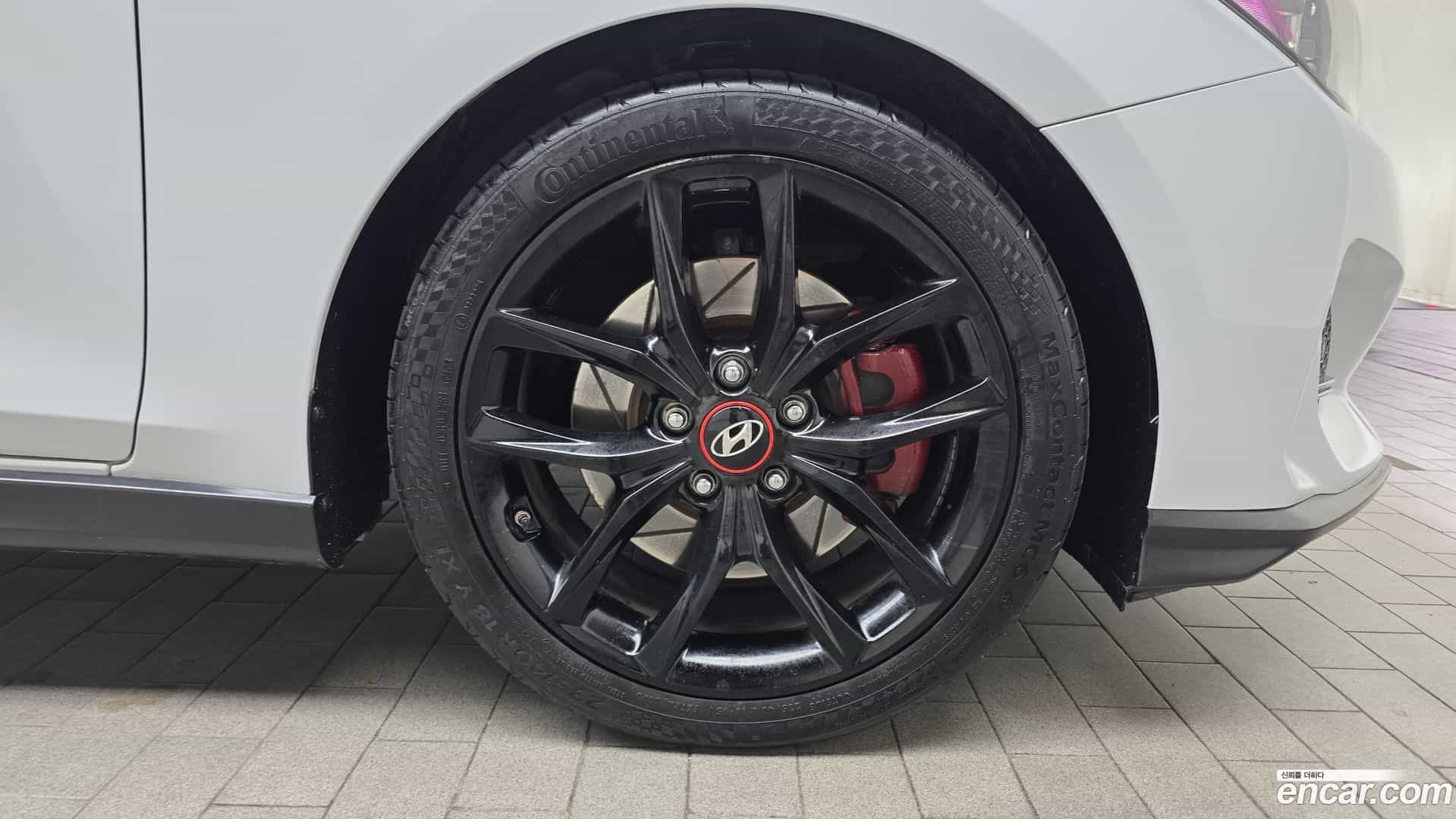 Veloster Hyundai 2019.5-OUTER-005