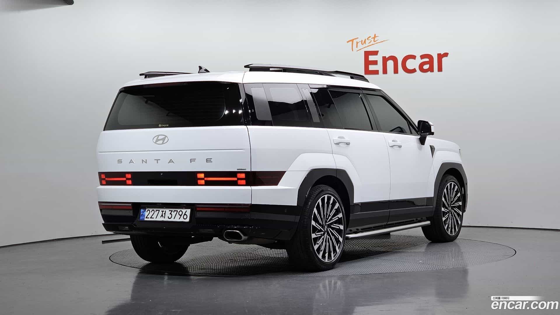 Santafe Hyundai 2023.8-OUTER-002