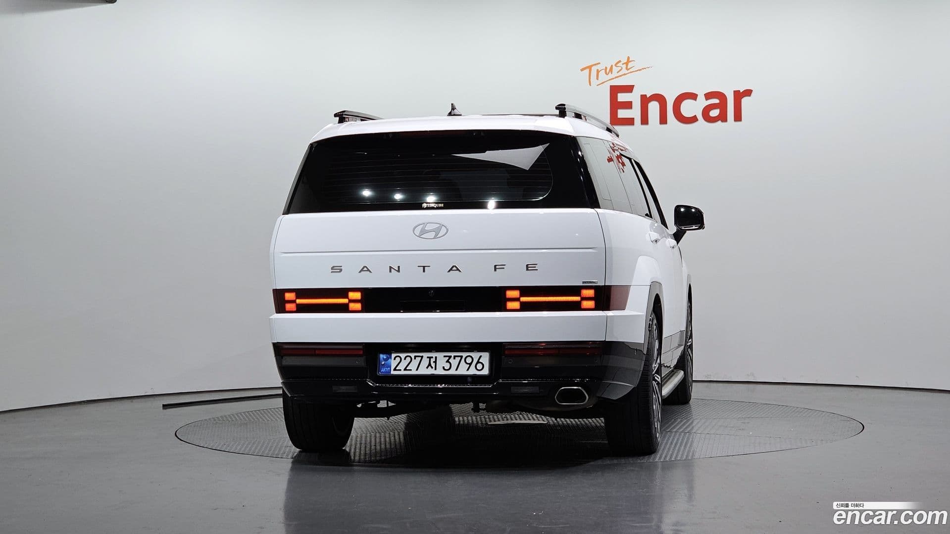 Main__Slider__Photo:Santafe Hyundai 2023.8-3