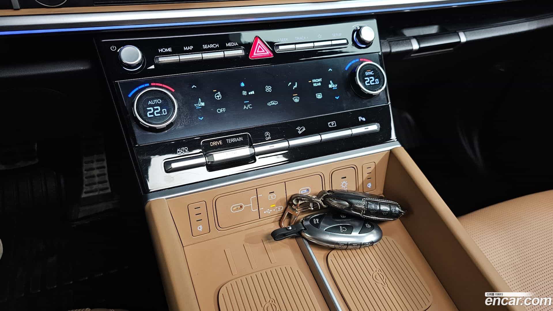 Santafe Hyundai 2023.8-OPTION-021