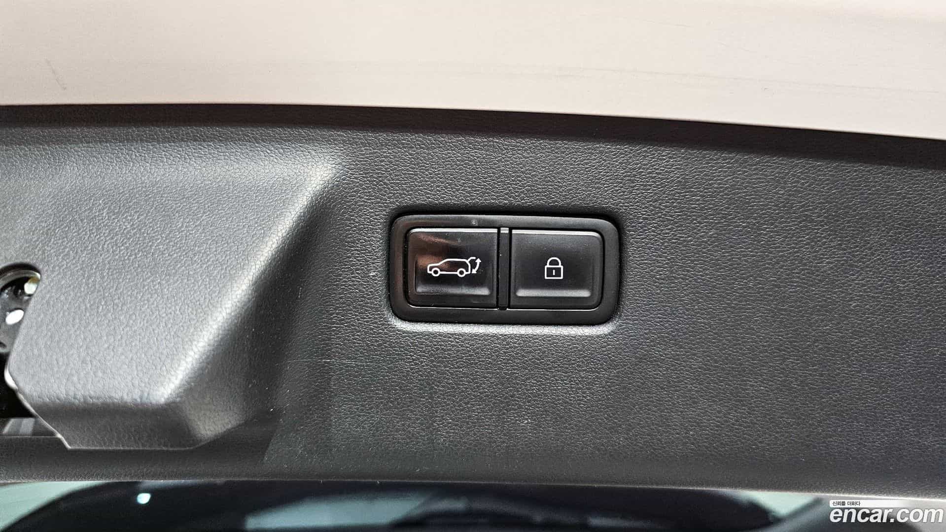 Santafe Hyundai 2023.8-OPTION-023