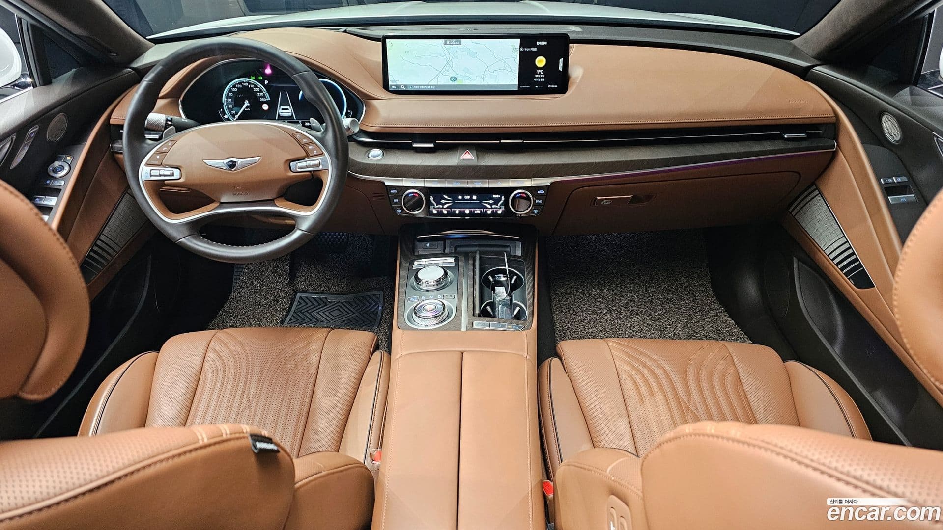 Main__Slider__Photo:G80 Genesis 2023.5-6