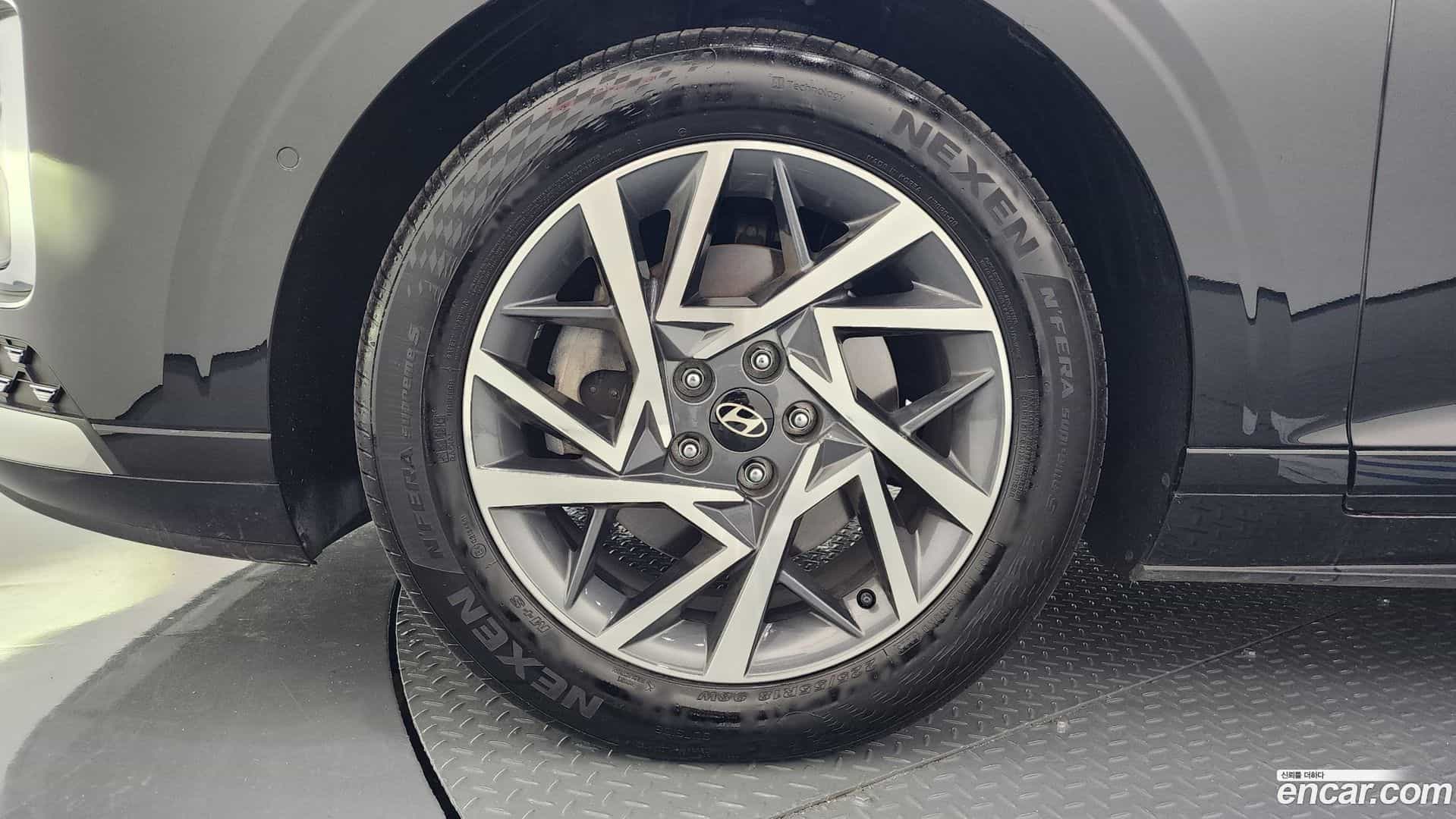 Grandeur Hyundai 2023.10-OUTER-005