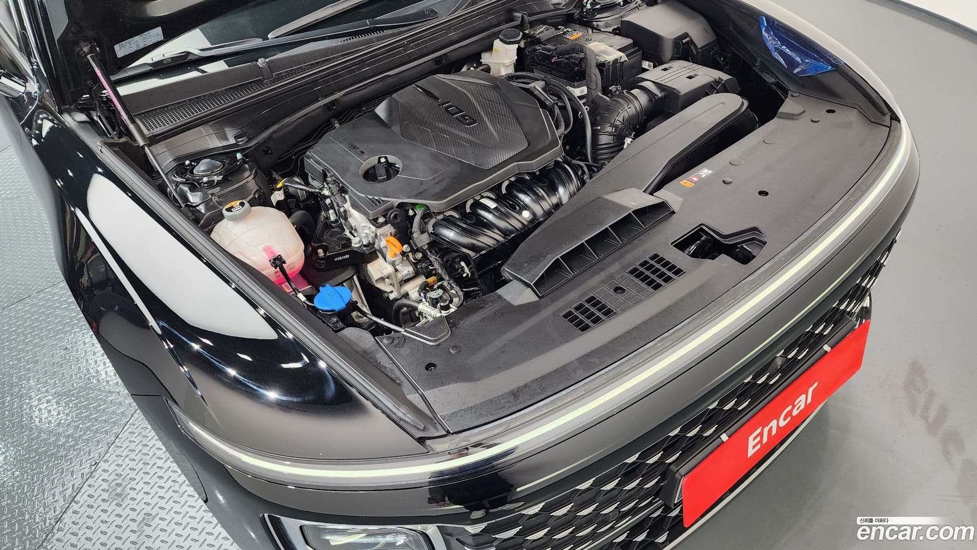 Main__Slider__Photo:Grandeur Hyundai 2023.10-5