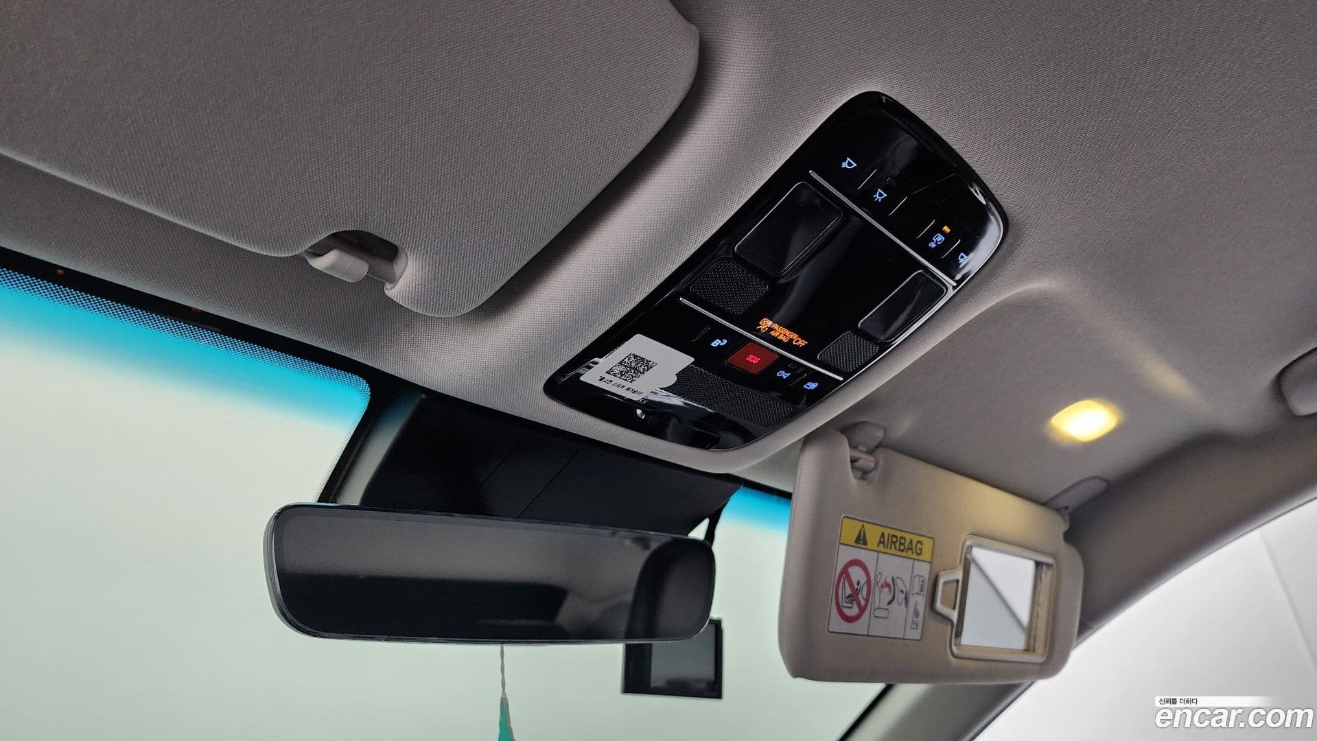 Main__Slider__Photo:Grandeur Hyundai 2023.10-16