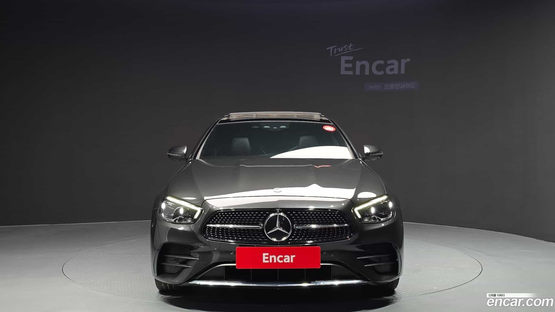 E-Class Mercedes-Benz 2022.5-OUTER-003