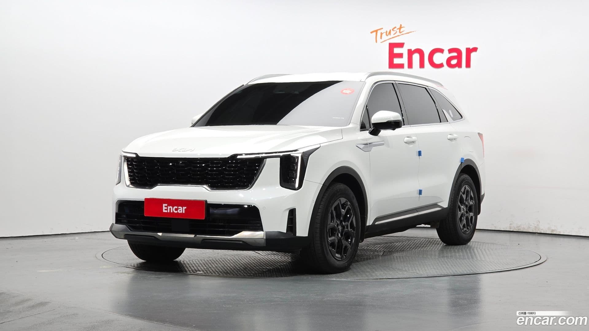 Main__Slider__Photo:Sorento Kia 2023.10-0