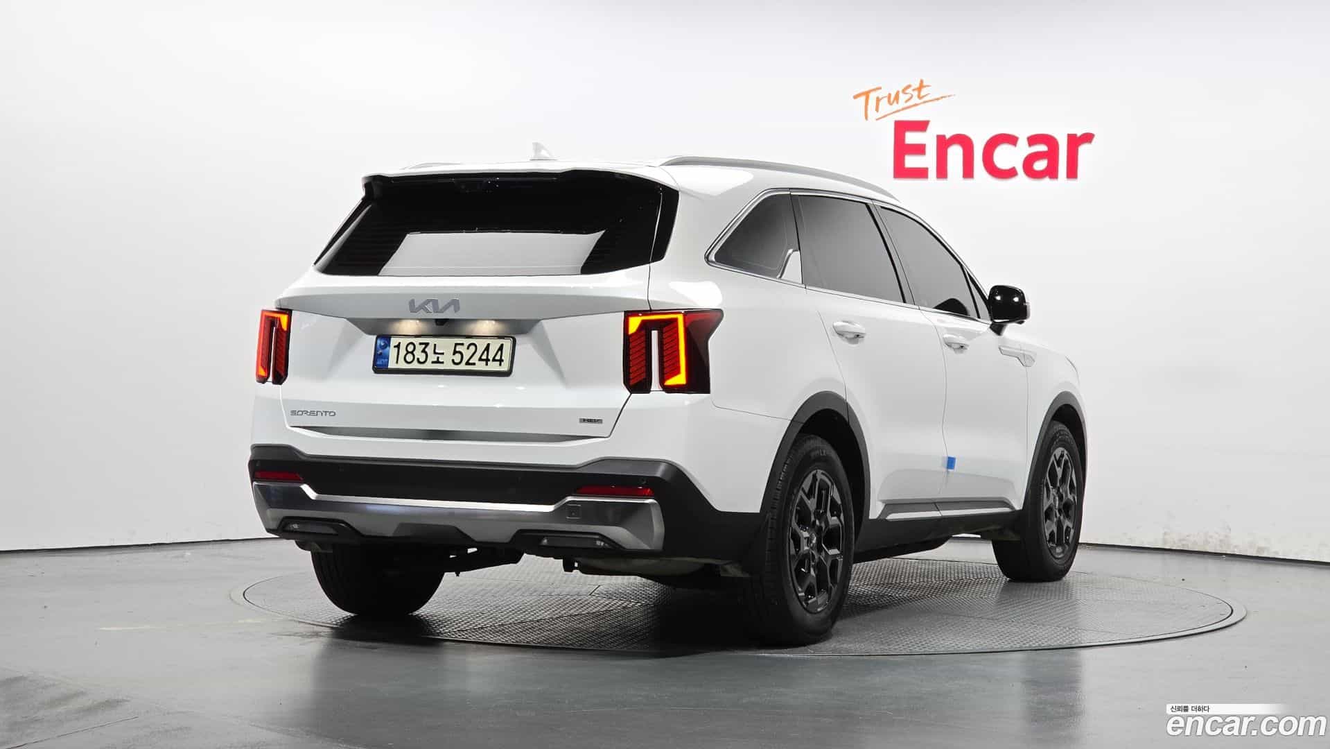 Sorento Kia 2023.10-OUTER-002