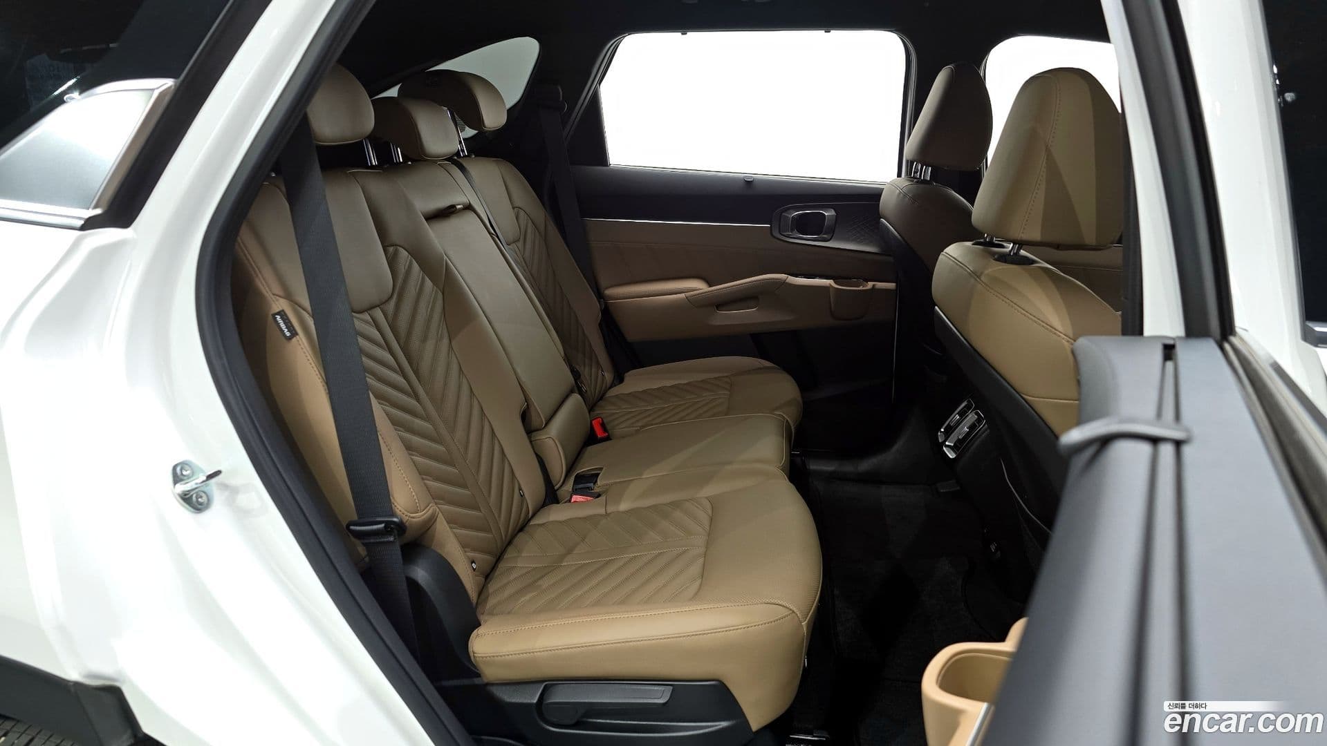 Main__Slider__Photo:Sorento Kia 2023.10-11