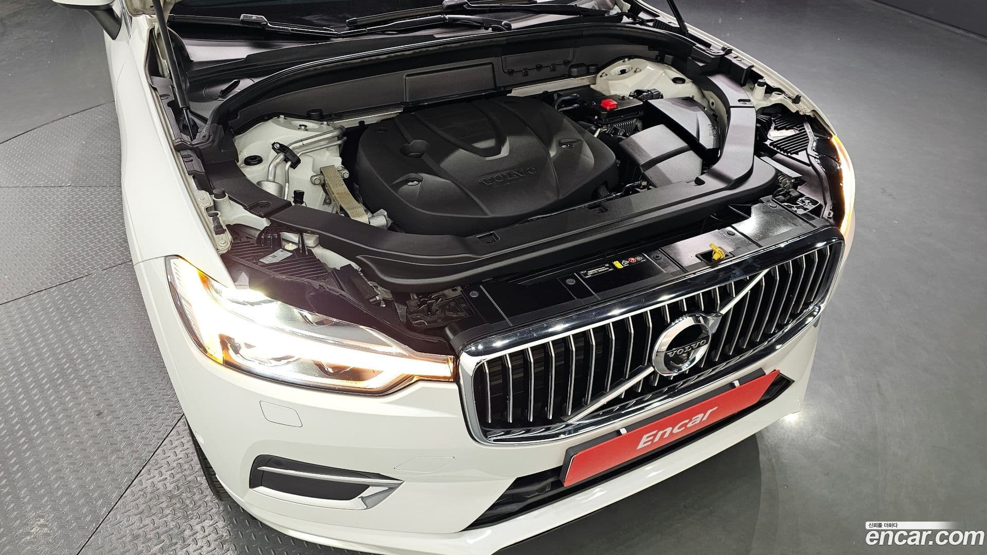 Main__Slider__Photo:XC60 Volvo 2019.9-5