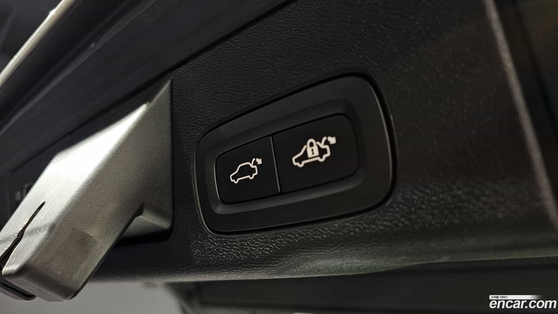 XC60 Volvo 2019.9-OPTION-022