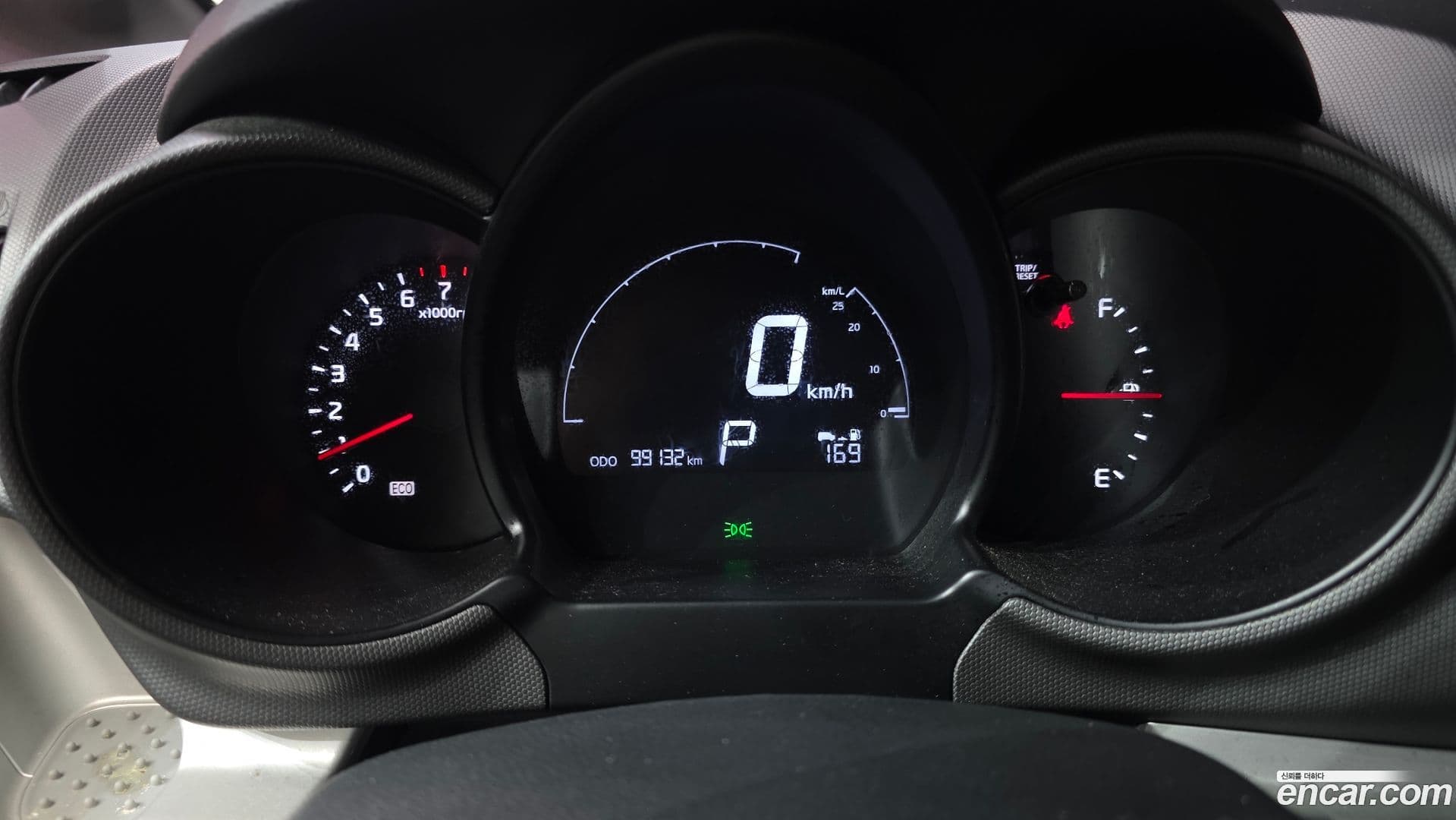 Main__Slider__Photo:RAY Kia 2015.0-7