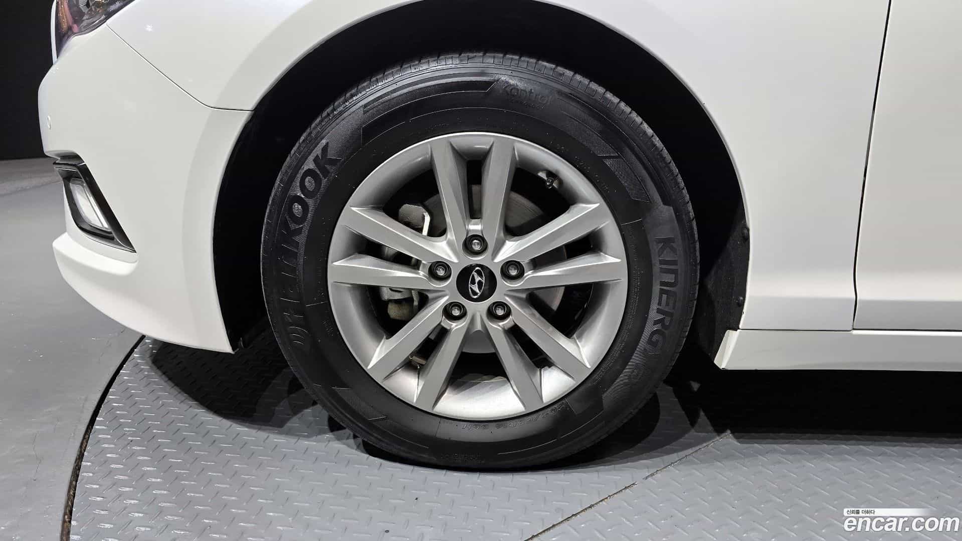 Sonata Hyundai 2014.9-OUTER-005