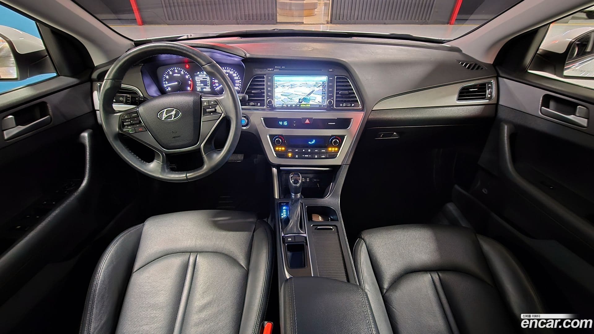 Main__Slider__Photo:Sonata Hyundai 2014.9-6