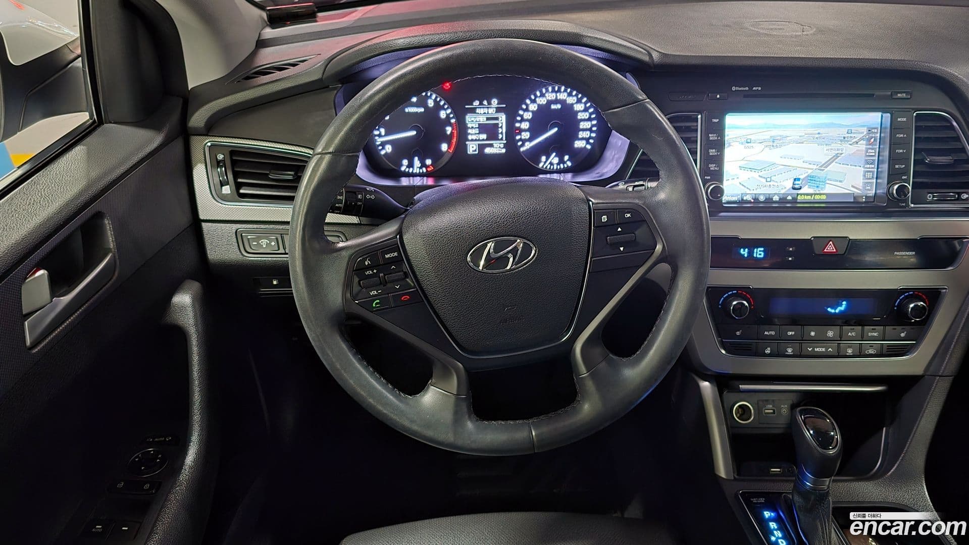 Main__Slider__Photo:Sonata Hyundai 2014.9-13