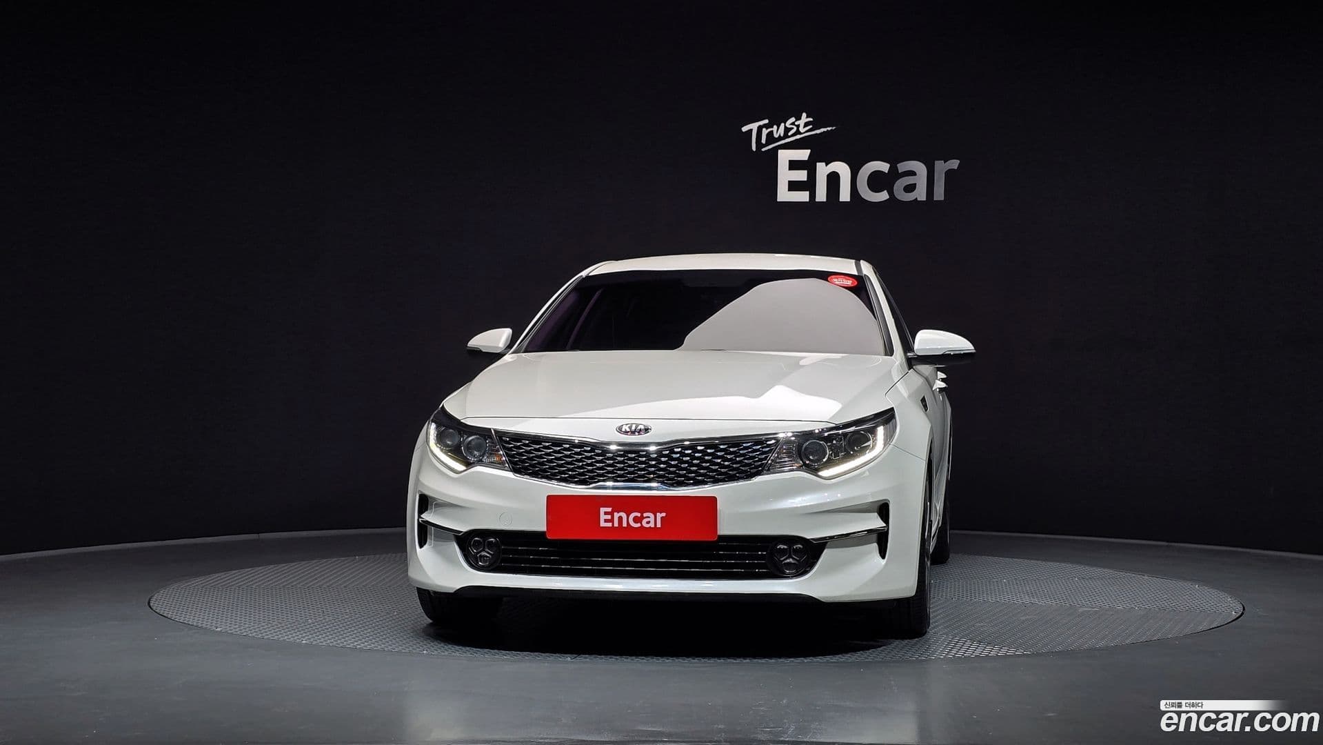 Main__Slider__Photo:K5 Kia 2016.3-2