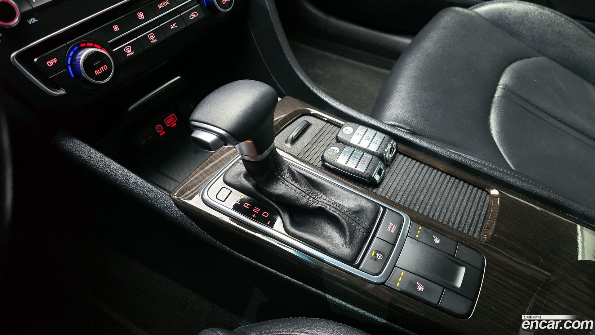 Main__Slider__Photo:K5 Kia 2016.3-8