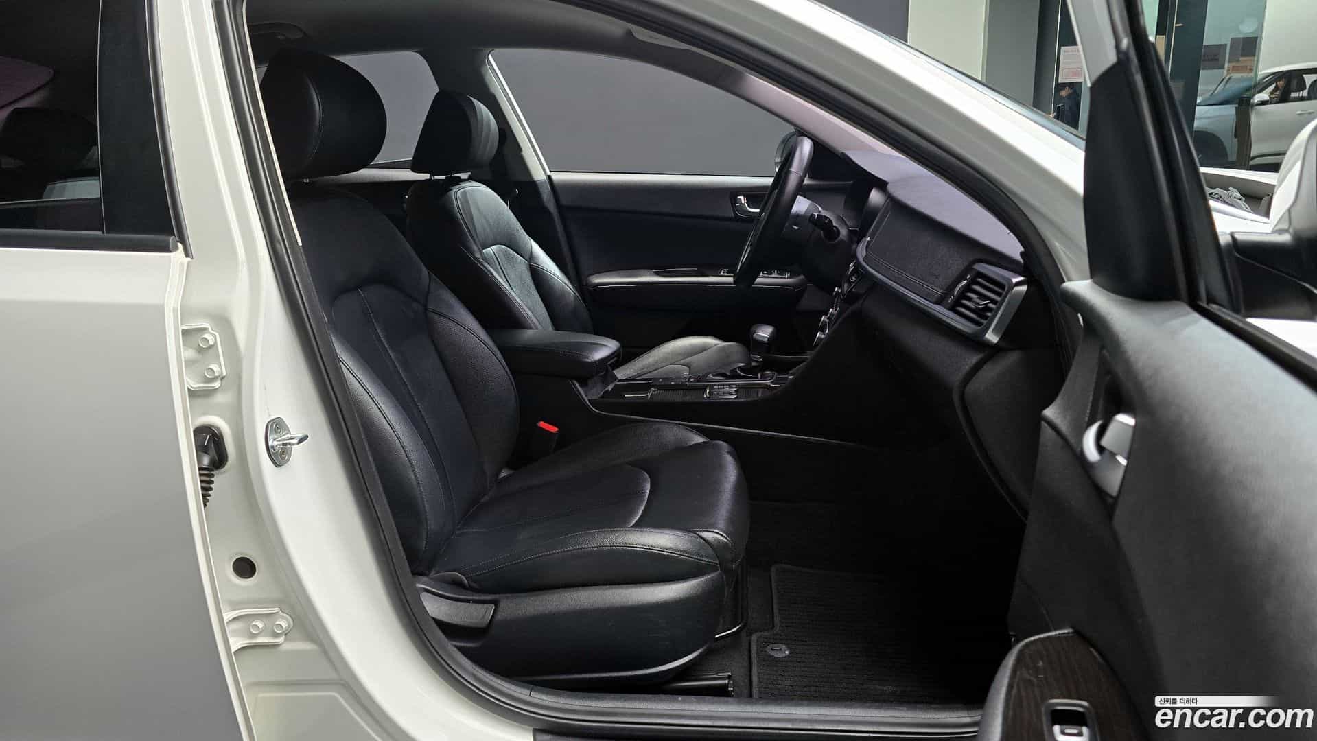 K5 Kia 2016.3-INNER-010